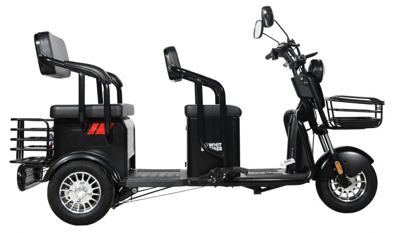 Электроскутер WHITE SIBERIA SIBTRIKE R 2000W(Витринный образец без пробега) Электроскутер WHITE SIBERIA SIBTRIKE R 2000W(Витринный образец без пробега)